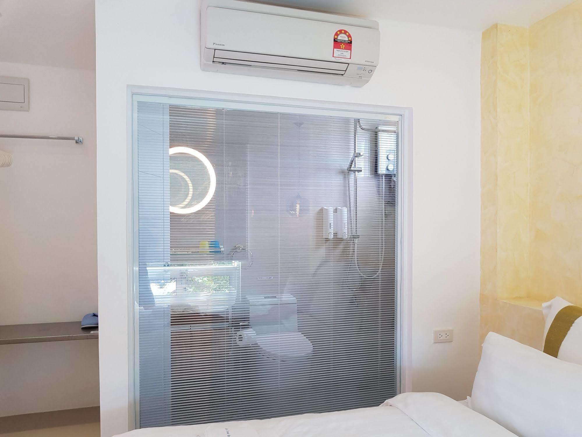 Blue Ocean Boutique Hotel.Com Manoc-Manoc Екстериор снимка